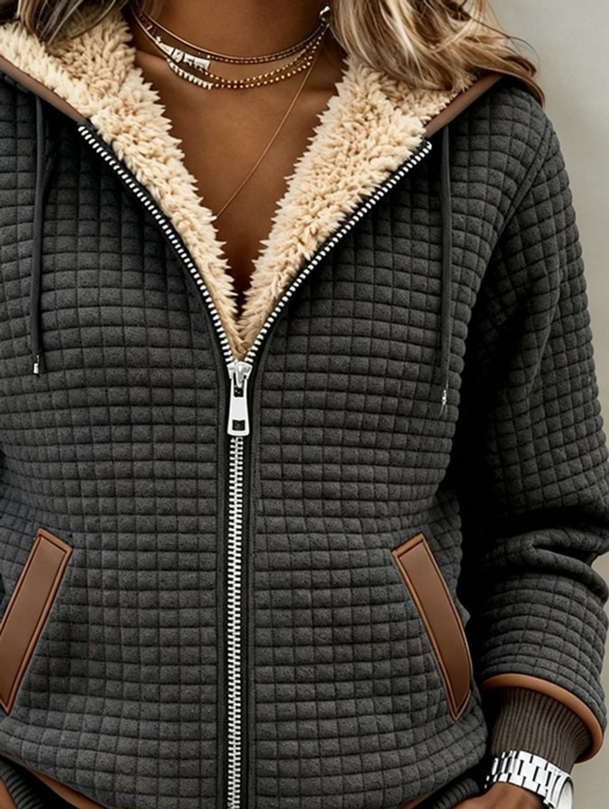Camilla quilted sherpa-hood zip jacket - close up