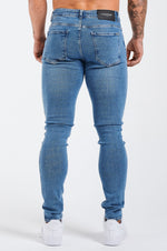 SLIM FIT JEANS 2.0 - LIGHT BLUE